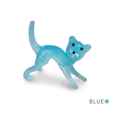 NIP the perky cat (in Tynies Collector's Frame) Miniature glass figurines 